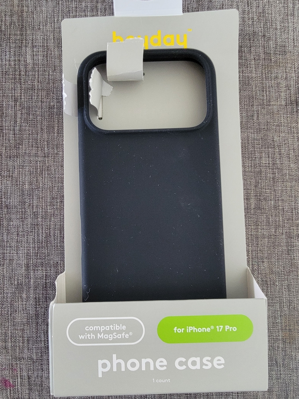 HeyDay Black Silicone Phone Case for iPhone 17 Pro - MagSafe Compatible